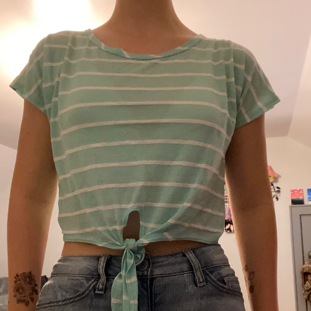 Crop top
